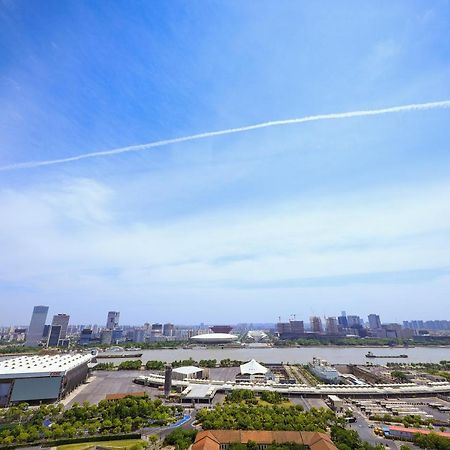 Warm Four Bedroom Apartment With Huangpu River View 上海市 エクステリア 写真