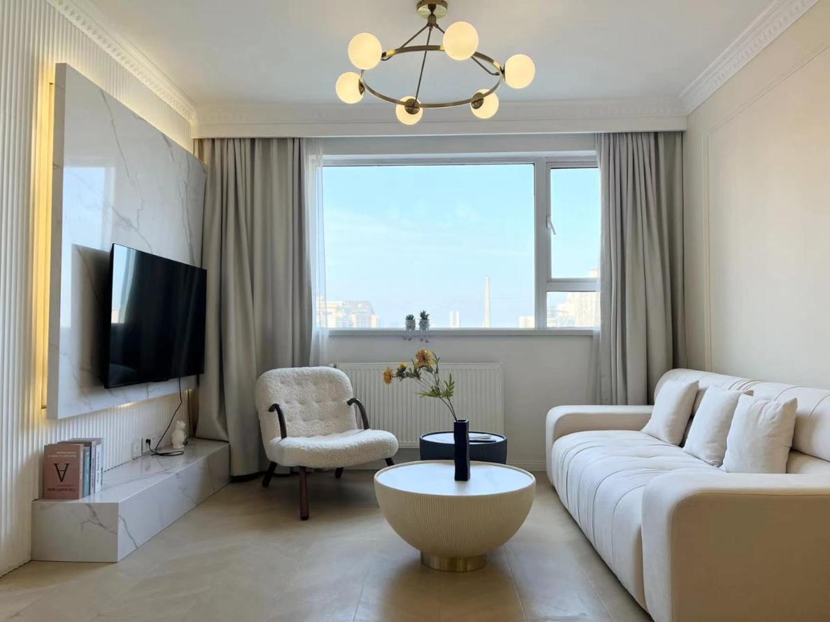 Warm Four Bedroom Apartment With Huangpu River View 上海市 エクステリア 写真