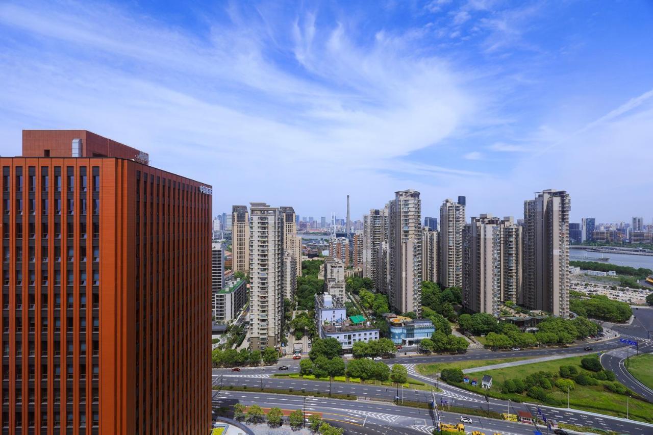 Warm Four Bedroom Apartment With Huangpu River View 上海市 エクステリア 写真